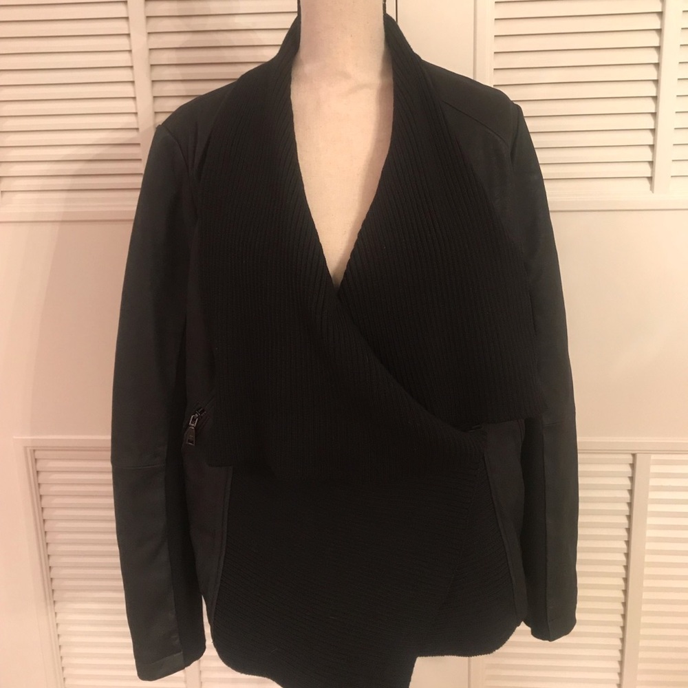 T Tahari black leather and knit jacket. Size XL.
